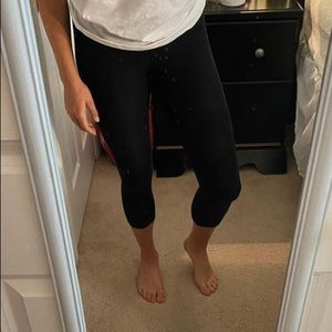 Black Cropped Leggings
